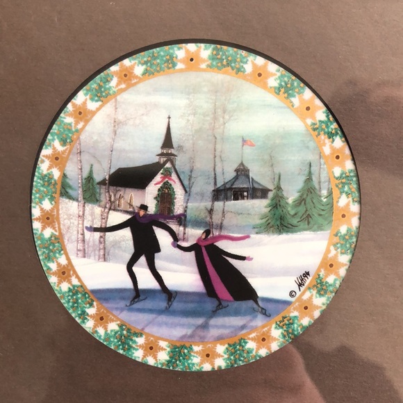 P. Buckley Moss Set of 3 Ornaments in Custom Frame - Picture 7 of 16